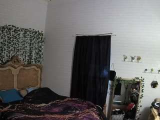 voyeurcam hornyhostel 03